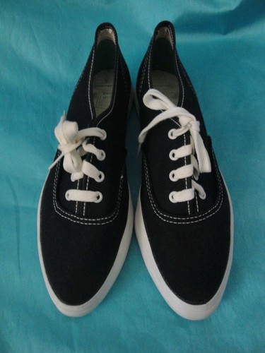 Vintage 1960 pf flyers - vintage,