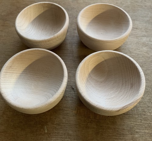 Small wooden bowl rise - small,