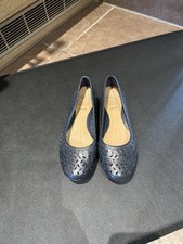 Clarks Women's Flat Leather Shoes