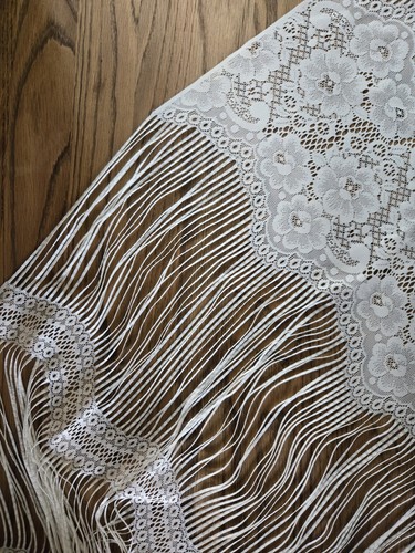 Vintage ivory lace - ivory,