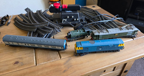Hornby gauge mixed lot 3 - lot,
