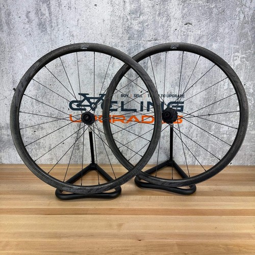 Low mile zipp 202 nsw - nsw, carbon