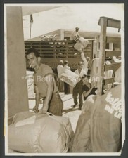 VTG PRESS PHOTO / FURNITURE