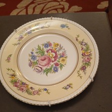 SoHo Pottery Ambassador Ware England Hampton Court Bread Dessert Plate VTG 1950
