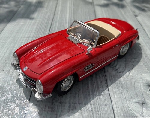 Bburago mercedes benz 300 - bburago,
