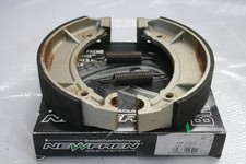 Brake hangers NEWFREN brake shoes Yamaha XS 250 C 80→ / YDS-7 700 73 →