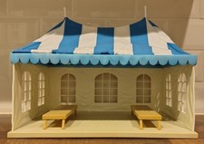 **HARD TO FIND** Vintage Sylvanian Families Marquee with Tables - Very Good Cond