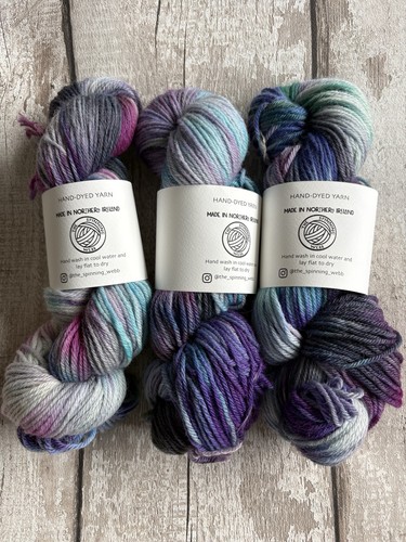 Hand dyed yarn bfl - hand,