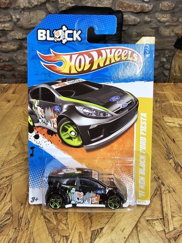 Hot wheels 2011 - hot, '11