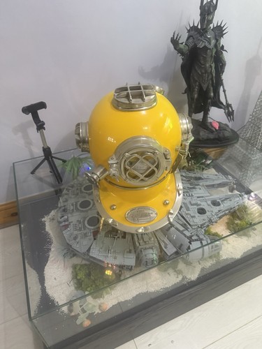 Divers helmet replica - divers,