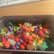 Large bundle Of Mixed Lidl Stikeez 92