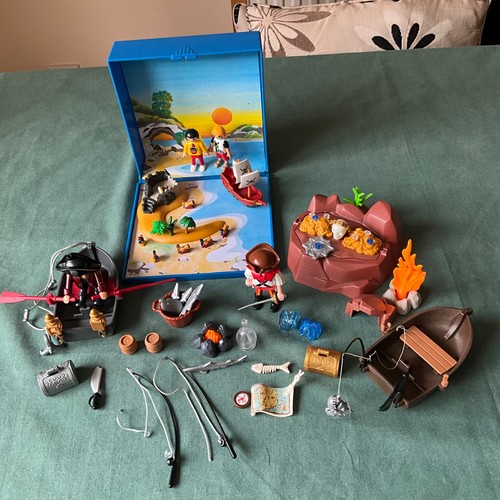 Playmobil pirate bundle job - playmobil,