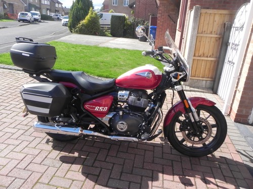 Royal enfield super meteor 650 - enfield,