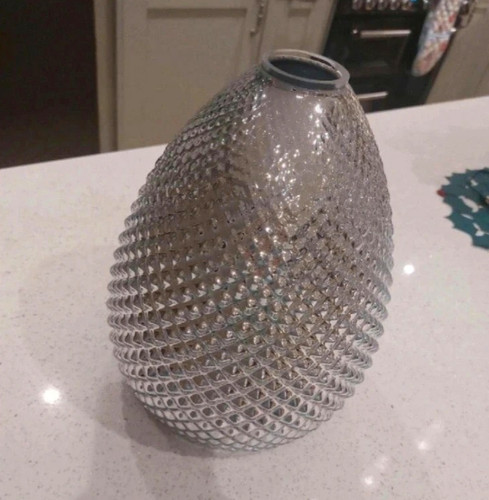 Clear diamond pattern glass - diamond,