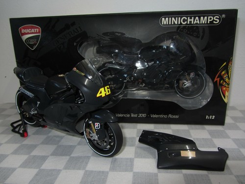 Minichamps 122 110876 - 122,