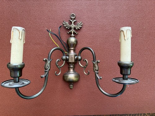 One vintage brass flemish two - vintage,