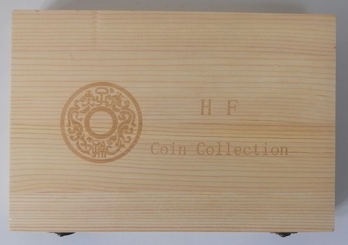 Wooden coin collection - hf,