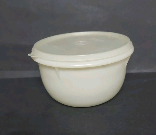 Vtg tupperware classic - classic, mixing