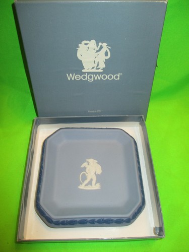 Wedgwood jasperware tri - wedgwood,