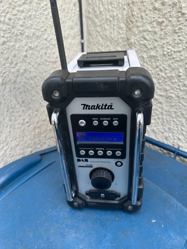 Makita 18v lxt - 18v, job