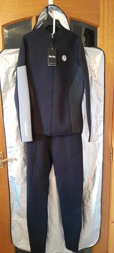 Two bare feet - feet, jacket