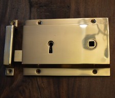 Heavy Cast, Polished Brass Rim