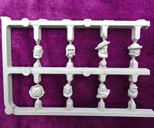 Empire Regiment Heads Bits 1999 On Sprue Freeguild Guard Warhammer Citadel OOP