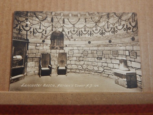 Postcard lancaster castle - ,