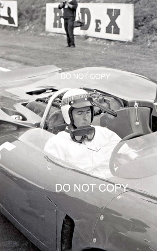 Jackie stewart lola t70 guards - lola,