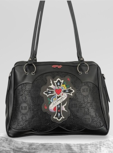 Hardy embossed black skull - ed,