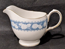 Royal Vale ~ Vintage Milk Jug ~ circa 1960's ~ Height 10cm