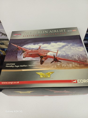 Corgi handley page - 1/72,