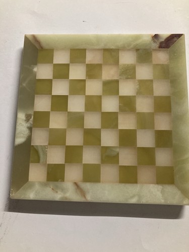 Green marble chess - green,