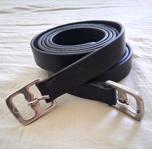 Inch black english stirrup - 63,
