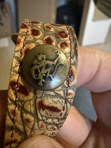 Red monkey leather - leather, guitar