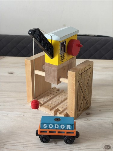 Thomas wooden railway cargo - wooden,