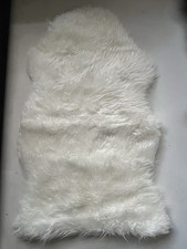 IKEA TEJN Faux Sheepskin Rug /