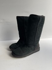 Ugg tall sheepskin Boots US 6