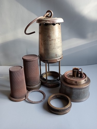 Wolf safety lamp - 7, s.e.m.b