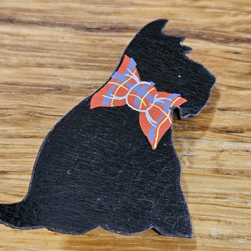 Wooden scottie dog - wooden, brooch