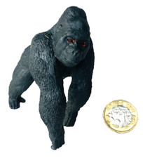 Action Figure Silver Back