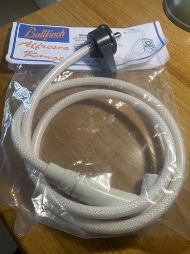 New bullfinch shower head - new,