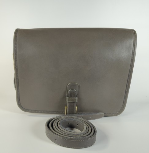 Vintage coach saddle - vintage, bucket