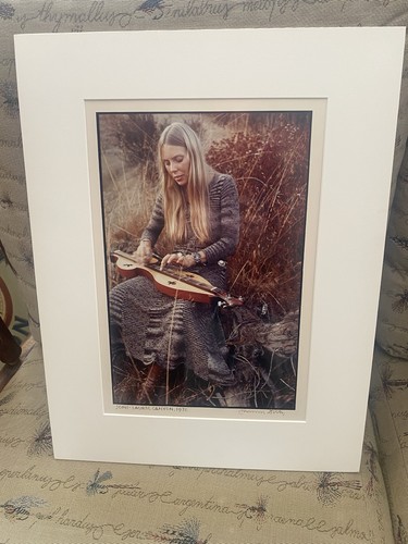 Joni mitchell photo - joni, henri