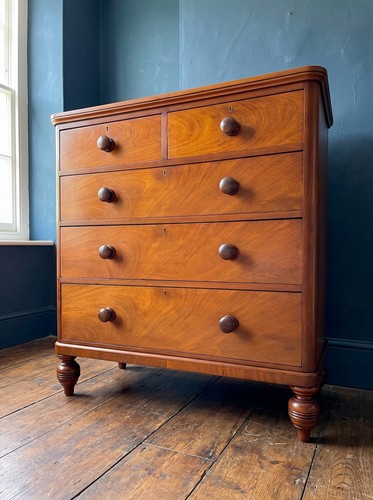 Large antique chest drawers - antique, of
