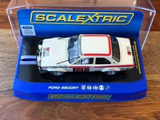 Scalextric C3313 Ford Escort
