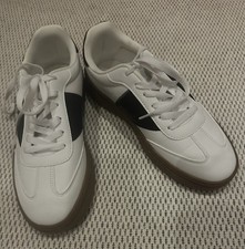 Tu Black & White Trainers Size