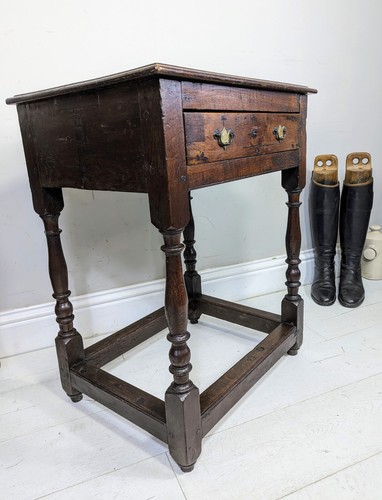 Georgian hall table - table, brass