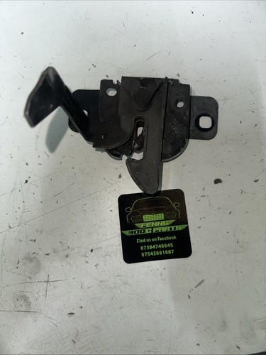 Chrysler 300c bonnet catch - chrysler,