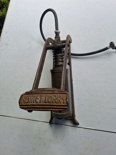 Vintage kismet lorry - lorry, pump